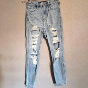 Hollister Ultra High Rise Distressed Mom Jeans, Size 1